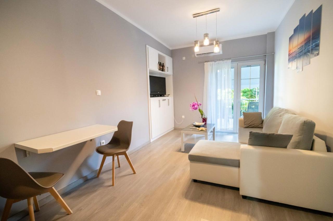 Lux Apartment Превеза Екстер'єр фото